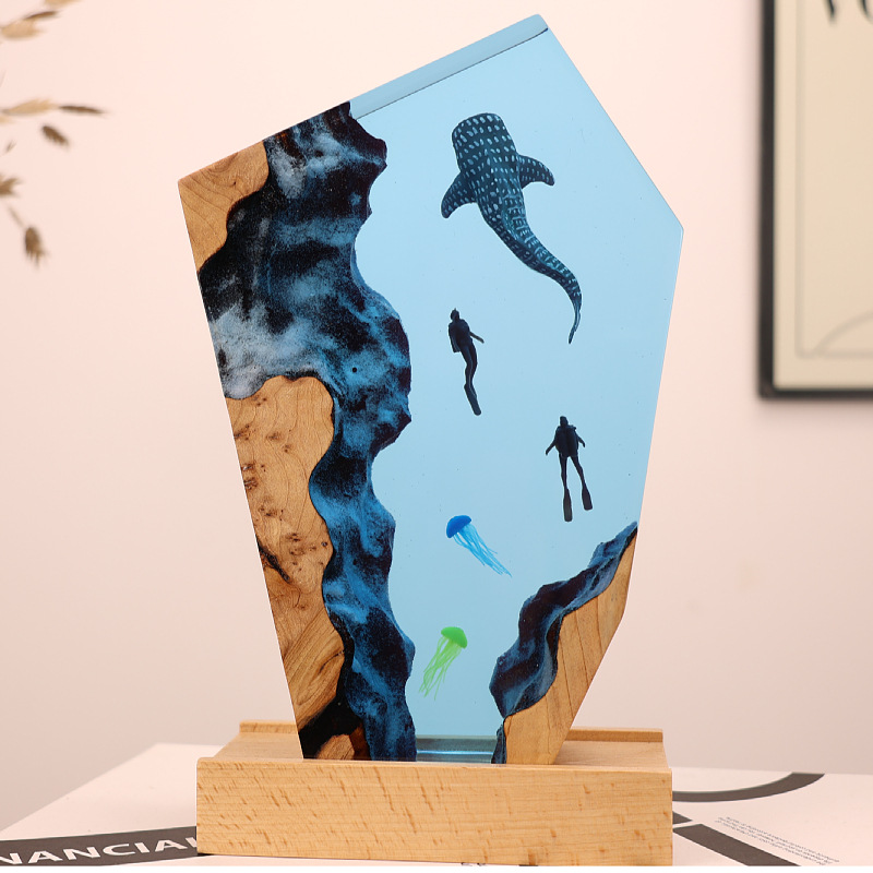 Resin Art For Wedding Gift - 樹脂製洞窟クジラダイバーデスクトップクラゲ発光オーナメントクリエイティブホームデコレーションマリンアートギフト