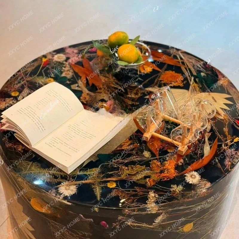 Resin Art Coffee Table - ライトラグジュアリーな高級感漂う丸型高級アート樹脂製コーヒーテーブル