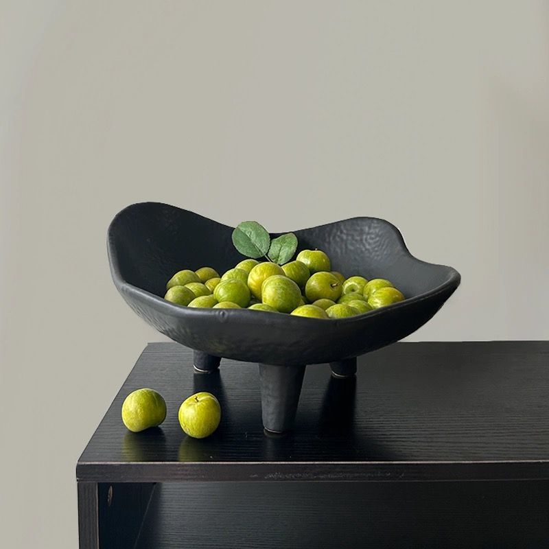 黒色のフルーツプレート樹脂製収納トレイオーナメントレトロアー - Resin Art Coffee Table のレビューと価格