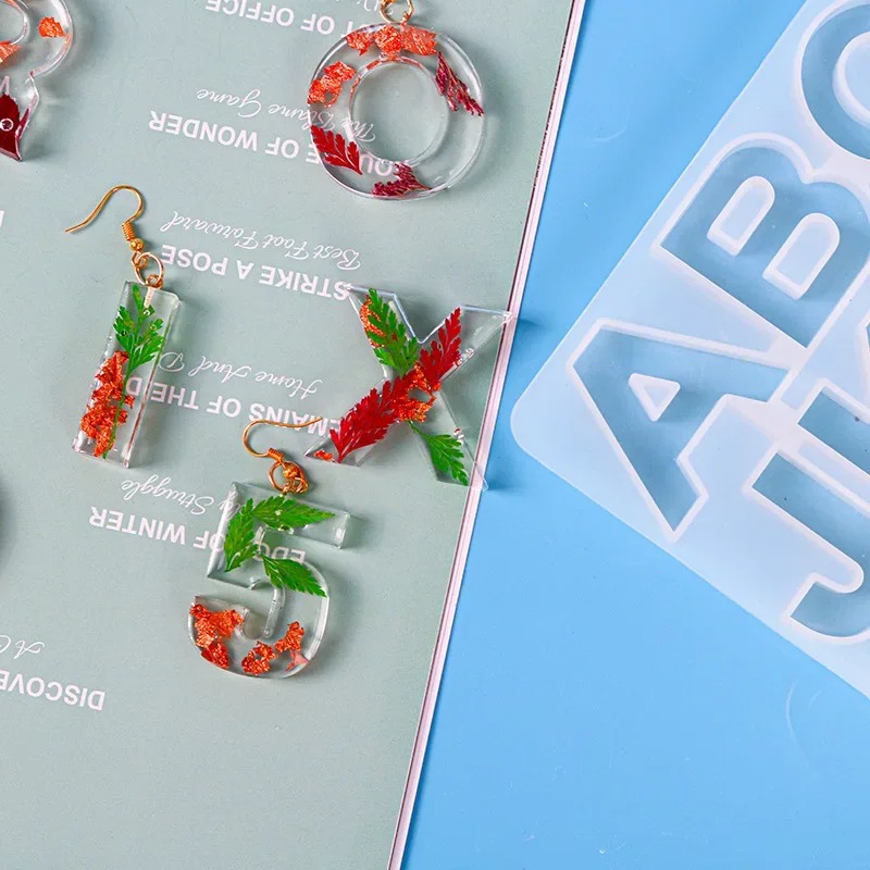 小さな 26 大文字樹脂シリコーン型文字エポキシ型 DIY  - Resin Art Alphabet のレビューと価格