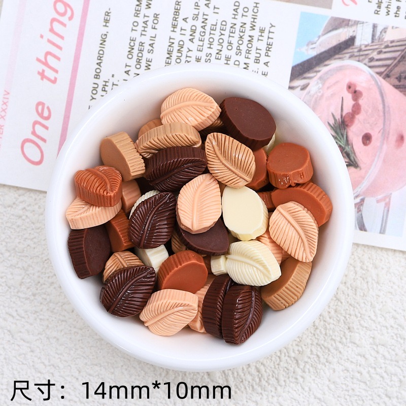 30 個新しいかわいい樹脂漫画模擬チョコレート、クッキー、葉 - Resin Art Alphabet のレビューと価格