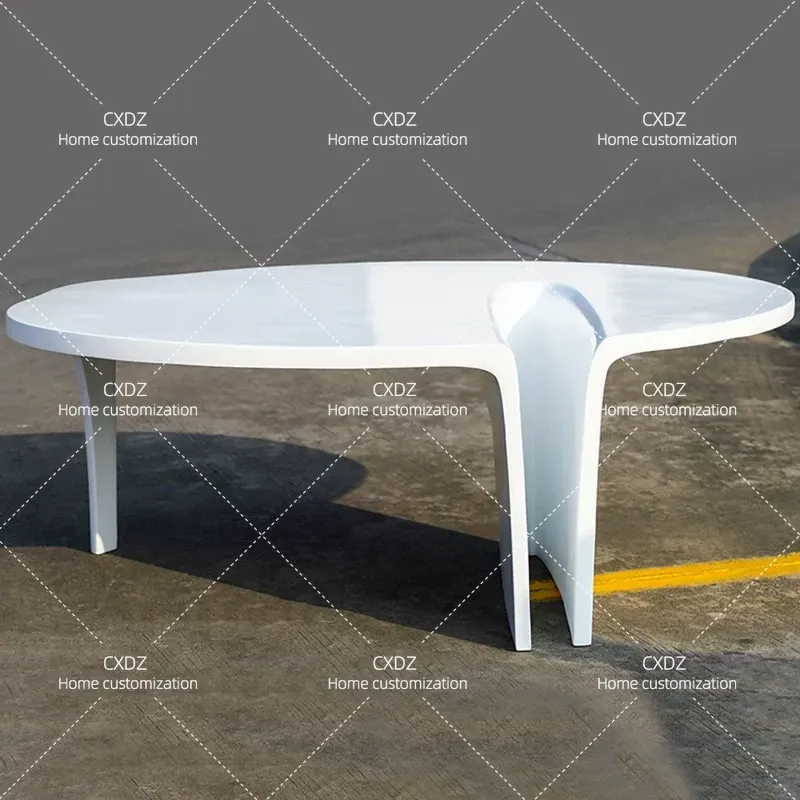 クリエイティブなミニマリスト不規則形状コーヒーテーブル高級ヴ - Resin Art Coffee Table のレビューと価格
