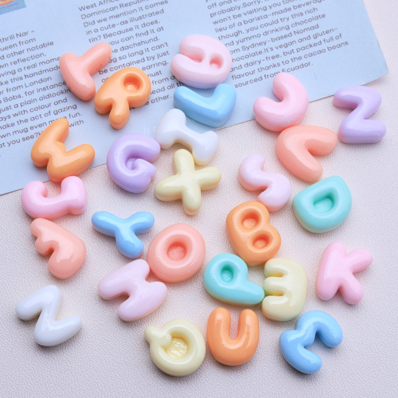 30 個新しいかわいい漫画混合色英語文字樹脂スクラップブック - Resin Art Alphabet のレビューと価格