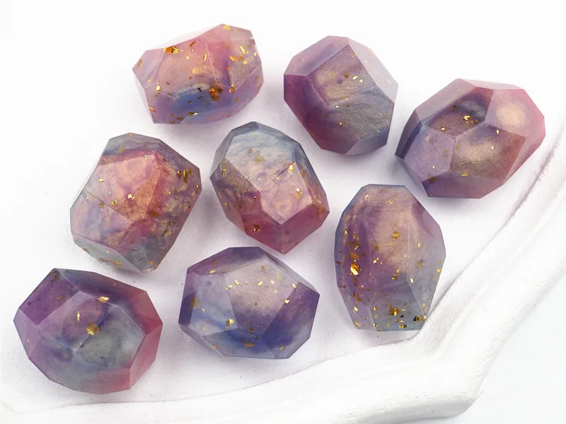 DIY クリスタル不規則な石シリコーン型幾何学的なファセット - Resin Art Stone のレビューと価格