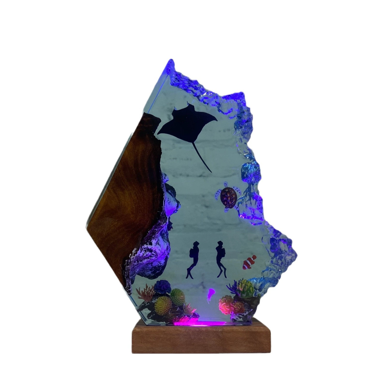 新しい雰囲気のカップルダイバーズマンタレイ樹脂発光装飾品エポ - Resin Art Ocean のレビューと価格